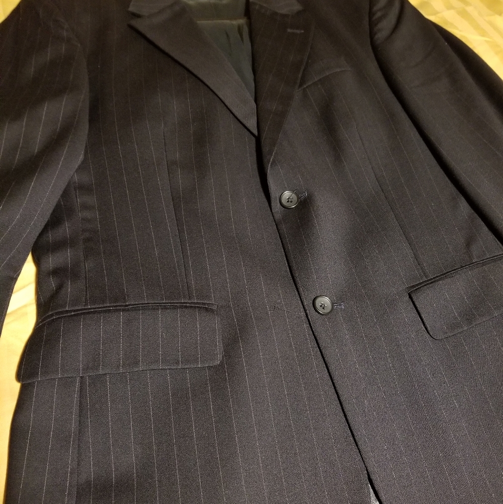Geoffrey Beene 2-pc Wool Suit